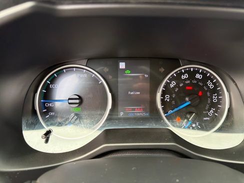 Used 2022 Toyota RAV4 LE AWD/4WD image 35