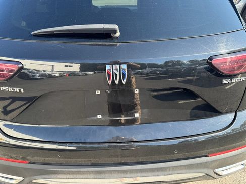 Used 2024 Buick Envision Preferred AWD/4WD image 36