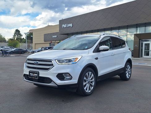 Used 2018 Ford Escape Titanium w/ Ford Safe & Smart Package AWD/4WD image 7