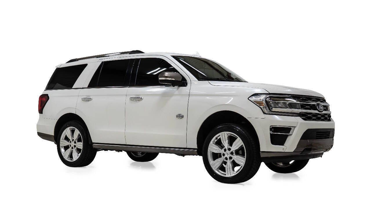 Used 2024 Ford Expedition King Ranch RWD image 1