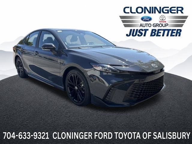 Used 2026 Toyota Camry SE w/ Convenience Package FWD image 1