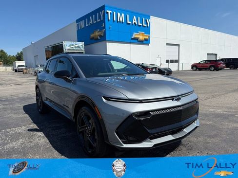 New 2025 Chevrolet Equinox EV RS image 1