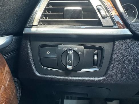 Used 2016 BMW 328i Gran Turismo xDrive AWD/4WD image 13