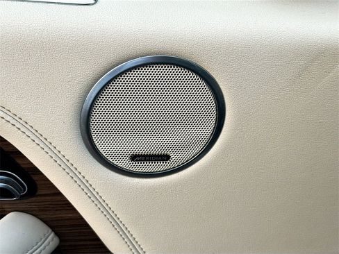 Used 2018 Land Rover Range Rover Supercharged image 20