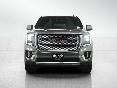 Used 2022 GMC Yukon XL Denali w/ Max Trailering Package image 8