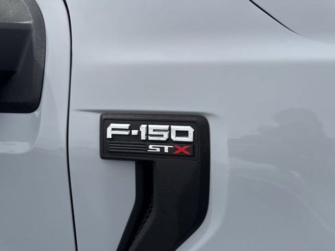 Used 2022 Ford F150 XL w/ STX Appearance Package AWD/4WD image 10