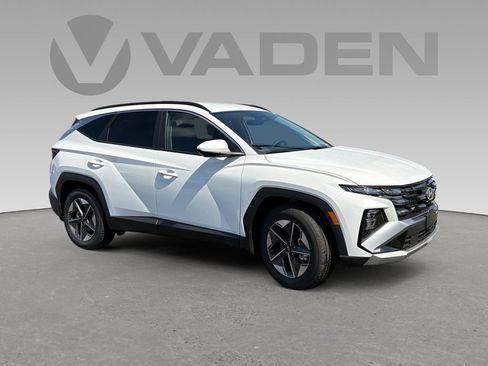 New 2026 Hyundai Tucson SEL image 1