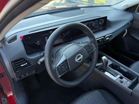 New 2026 Nissan Sentra SV w/ SV Convenience Package FWD image 17
