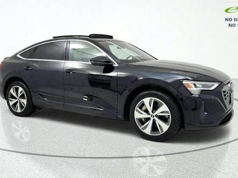 Used 2024 Audi Q8 e-tron Premium Plus w/ Premium Plus Package AWD/4WD image 1