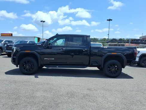 New 2026 GMC Sierra 2500 AT4 w/ Max Trailering Package AWD/4WD image 4