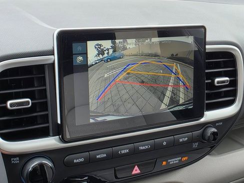 New 2025 Hyundai Venue SEL image 26