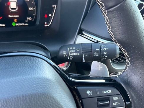 Certified 2025 Acura ADX A-Spec image 25