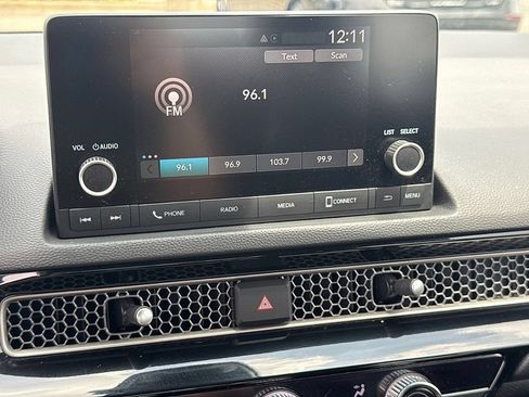 Used 2025 Honda Civic Sport image 13