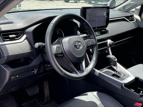 Used 2024 Toyota RAV4 XLE Premium AWD/4WD image 2