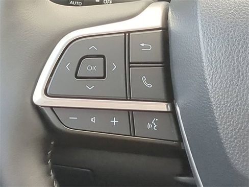 New 2026 Toyota Highlander Limited image 25