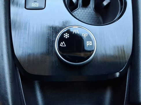 Certified 2023 Nissan Rogue SL w/ SL Premium Package image 22