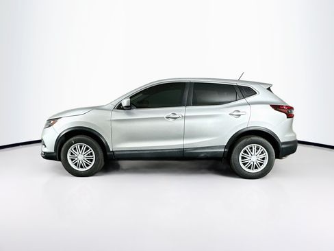 Used 2020 Nissan Rogue Sport S FWD image 4