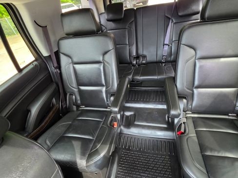 Used 2017 Chevrolet Tahoe LT RWD image 18