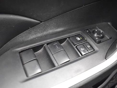 Used 2023 Toyota RAV4 LE image 21