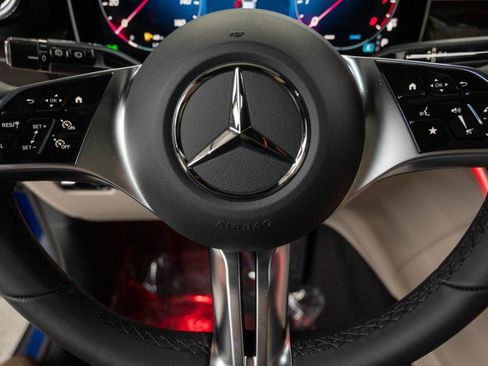 New 2026 Mercedes-Benz GLC 300 image 20