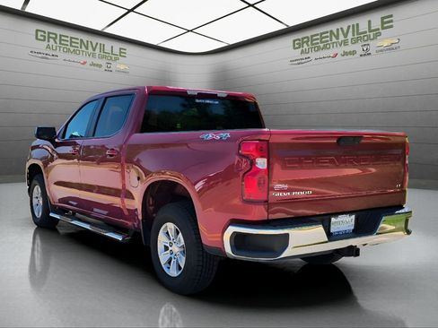 Used 2021 Chevrolet Silverado 1500 LT image 3