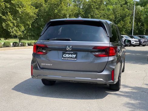 Used 2025 Honda Odyssey EX-L image 8