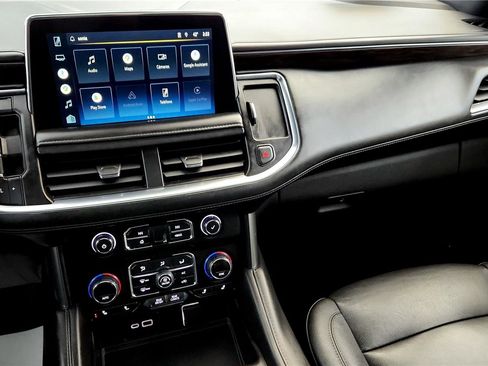 Used 2022 Chevrolet Tahoe LT w/ Luxury Package image 43