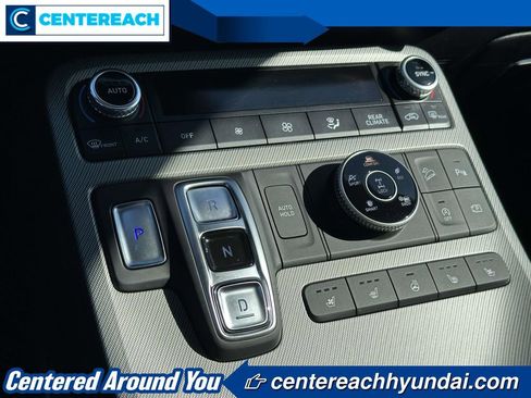 Used 2023 Hyundai Palisade SEL w/ Premium Package AWD/4WD image 29