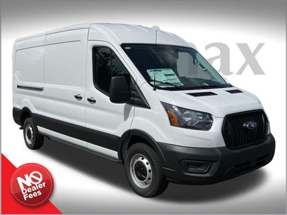 New 2025 Ford Transit 250 148 Medium Roof w/ Load Area Protection Package
