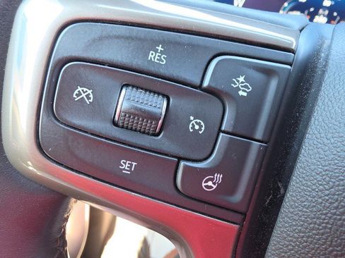 Used 2023 Chevrolet Silverado 1500 High Country AWD/4WD image 45