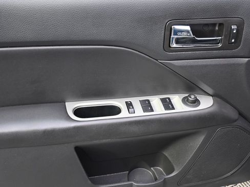 Used 2012 Ford Fusion SEL FWD image 22