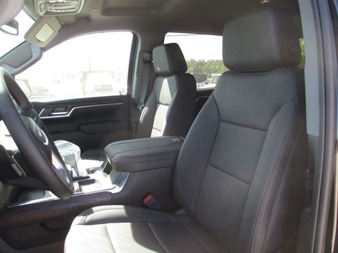 New 2026 GMC Sierra 1500 SLT w/ SLT Premium Package AWD/4WD image 13