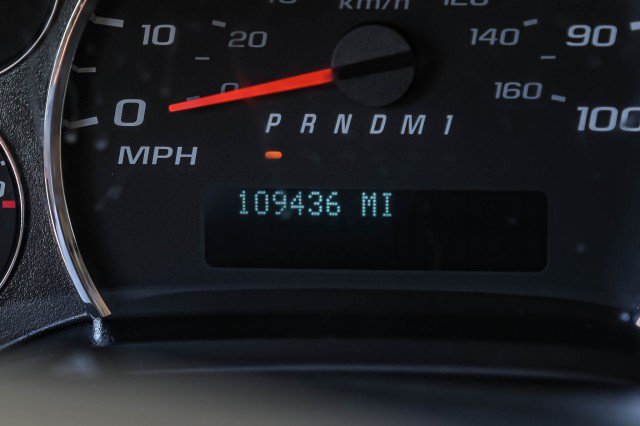 Used 2020 Chevrolet Express 3500 w/ Driver Convenience Package RWD image 16