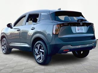 New 2026 Nissan Kicks SV w/ SV Premium Package FWD video 3