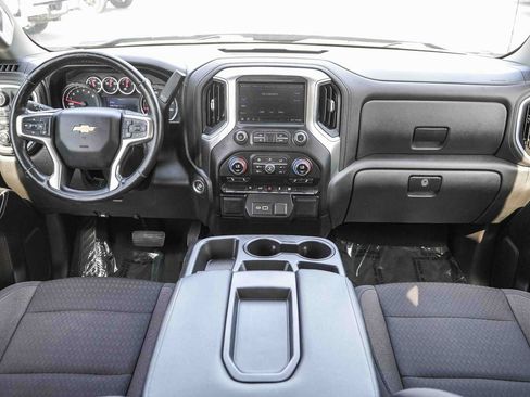 Used 2021 Chevrolet Silverado 1500 LT AWD/4WD image 12