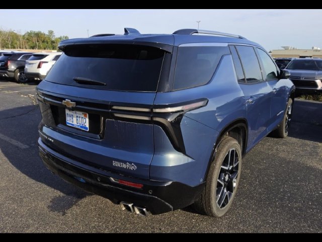 Used 2026 Chevrolet Traverse High Country AWD/4WD image 4
