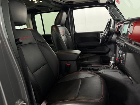 Used 2023 Jeep Wrangler Unlimited Rubicon AWD/4WD image 34
