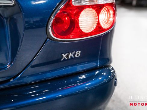 Used 2002 Jaguar XK8 Convertible RWD image 14