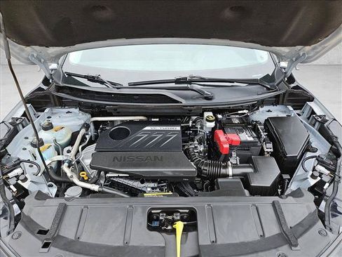 Used 2025 Nissan Rogue SV AWD/4WD image 21