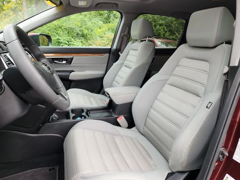 Used 2018 Honda CR-V EX image 10