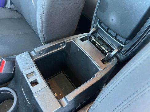 Used 2017 Jeep Wrangler Unlimited Sport w/ Quick Order Package 24S image 10