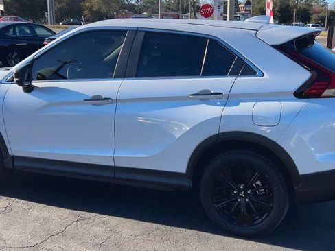 Used 2022 Mitsubishi Eclipse Cross LE image 6
