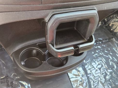 Used 2025 RAM ProMaster 2500 w/ U-Haul Equipment Group FWD image 20