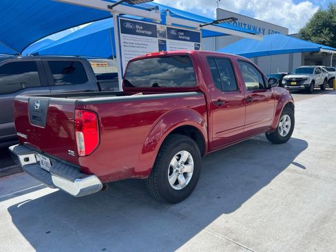 Used 2009 Nissan Frontier SE w/ SE Value Truck Pkg RWD image 3