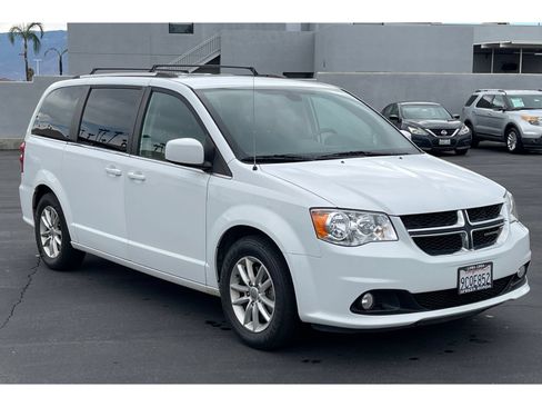 Used 2019 Dodge Grand Caravan SXT FWD image 8