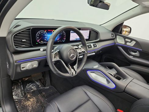 Used 2024 Mercedes-Benz GLE 350 4MATIC image 9