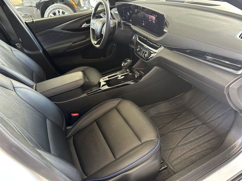 Certified 2024 Buick Envista Sport Touring w/ Convenience I Package image 39