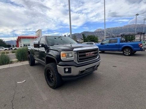 Used 2015 GMC Sierra 1500 SLT w/ SLT Crew Cab Value Package AWD/4WD image 2