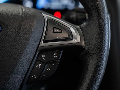 Used 2017 Ford Fusion Titanium image 27