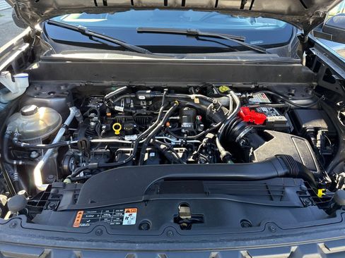 Certified 2022 Ford Maverick XL w/ Equipment Group 100A Standard image 22